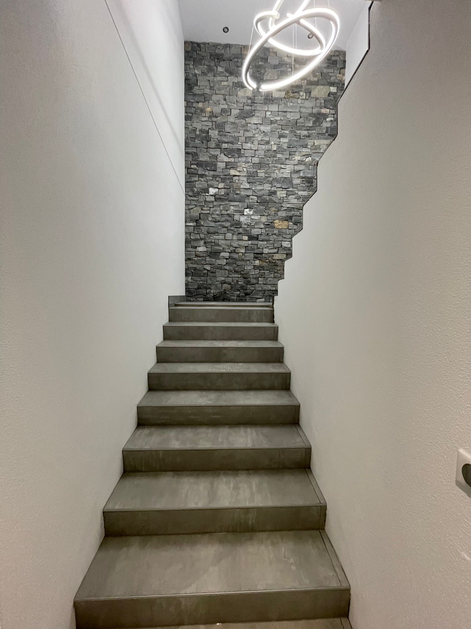 FAIENCE_PIERRE_PAREMENT8 | Carrelage Correia Fils Entreprise spécialisée dans la pose de faïence et pierre de parement à Colmar et Mulhouse Wittenheim 1