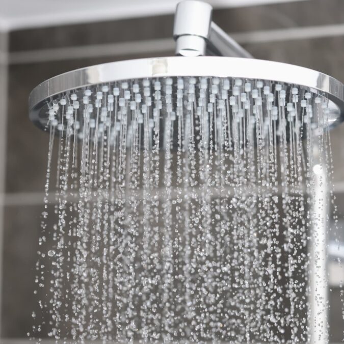 &Eacute;tanch&eacute;it&eacute; de la douche : erreurs fr&eacute;quentes &agrave; &eacute;viter avant la pose du rev&ecirc;tement Rixheim